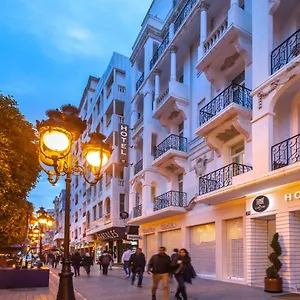 3* Otel Carlton